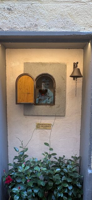 Wine window with bell, closer