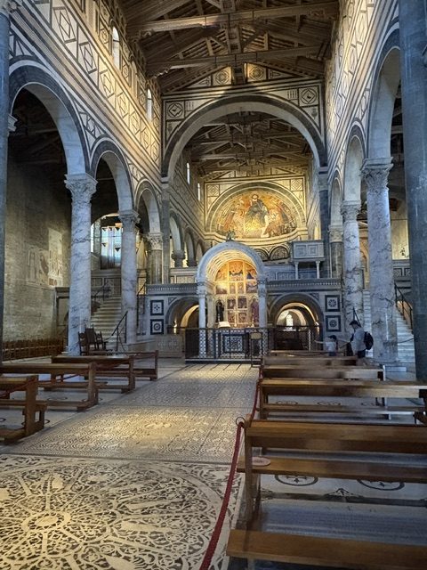 Gold mosaic apse